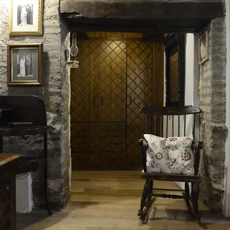 Country house Crambero Alona